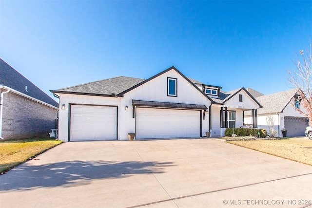 view of front of house with a garage