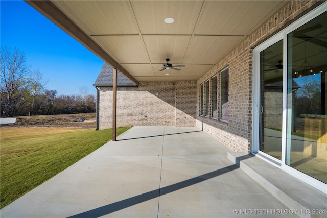 view of patio with ceiling fan