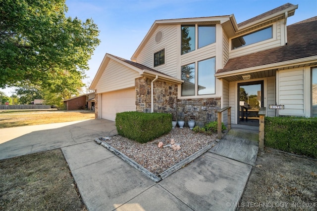 view of front of house featuring a garage