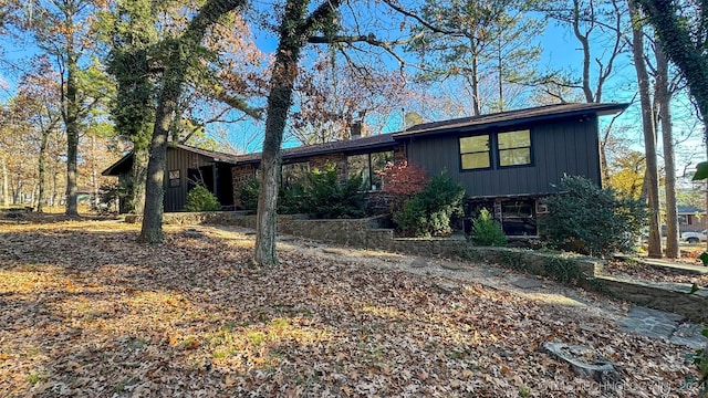 view of front of home