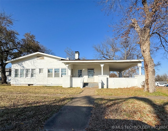 view of front facade featuring covered porch