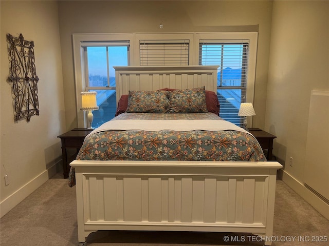 bedroom featuring carpet floors