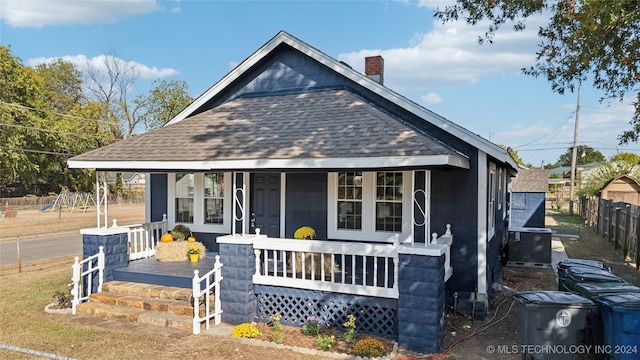 bungalow featuring a porch