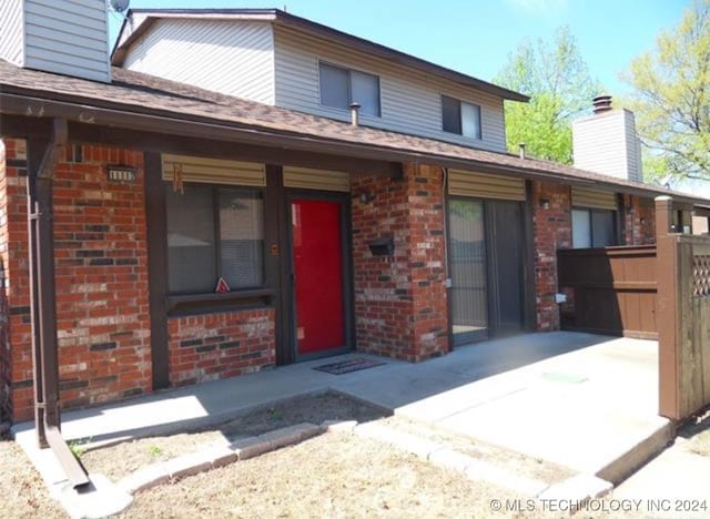 view of front of home