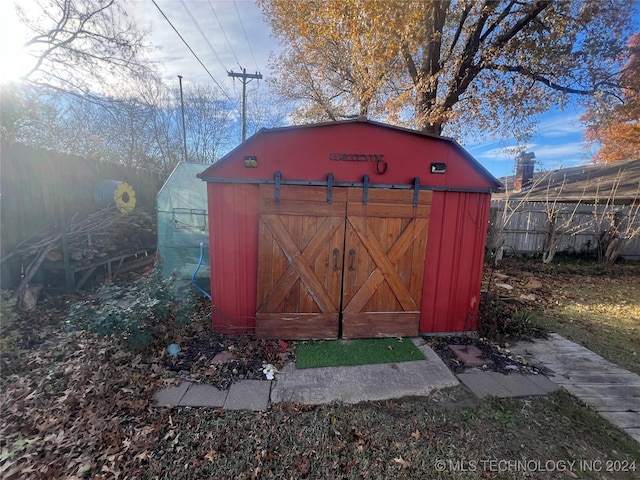 view of outbuilding