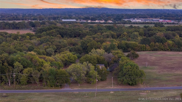 view of aerial view at dusk