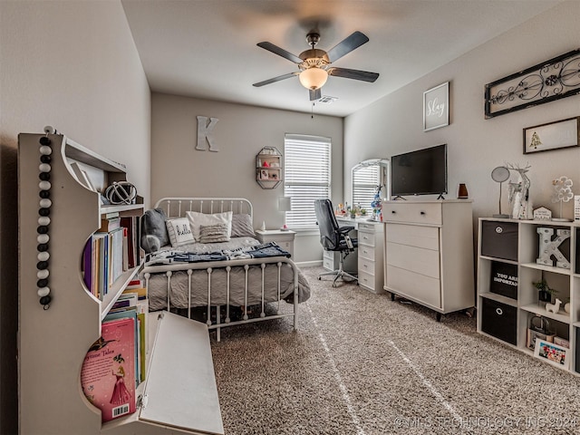 bedroom featuring carpet and ceiling fan