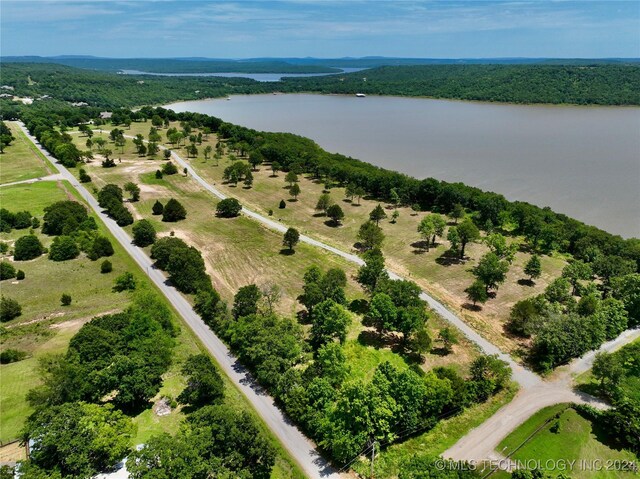 25 Kathy Ln, Eufaula, OK 74432