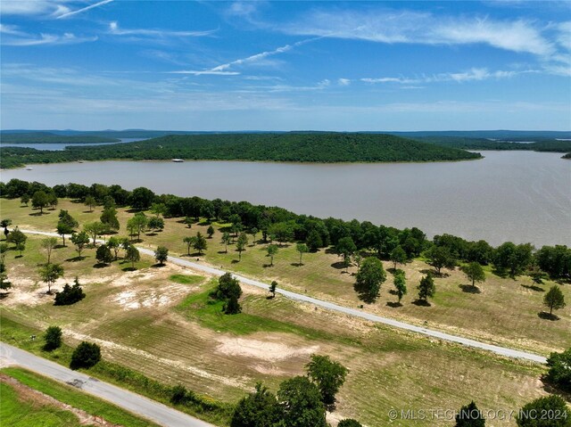25 Kathy Ln, Eufaula, OK 74432