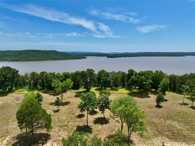 25 Kathy Ln, Eufaula, OK 74432