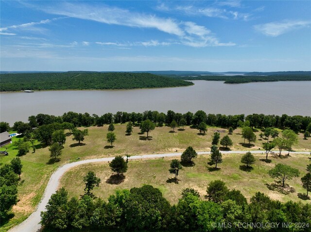 25 Kathy Ln, Eufaula, OK 74432