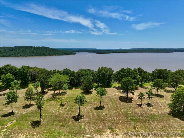 25 Kathy Ln, Eufaula, OK 74432