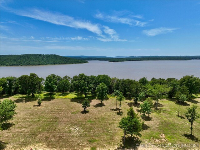 25 Kathy Ln, Eufaula, OK 74432