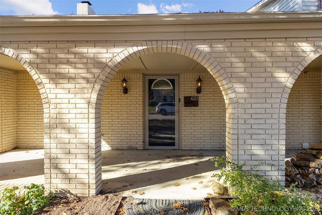 view of entrance to property