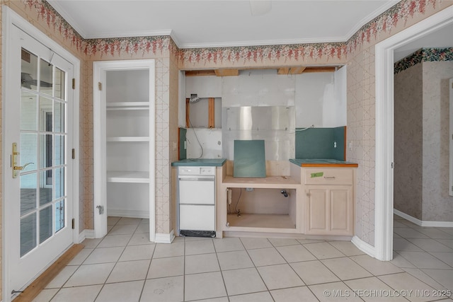 unfurnished living room with light tile patterned floors and crown molding