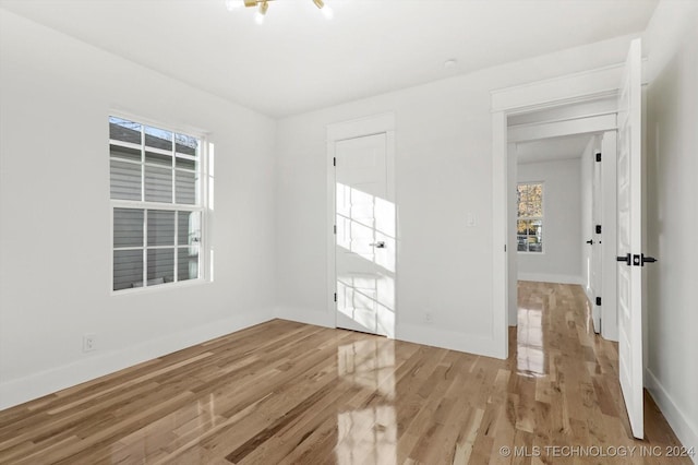 empty room featuring light hardwood / wood-style flooring