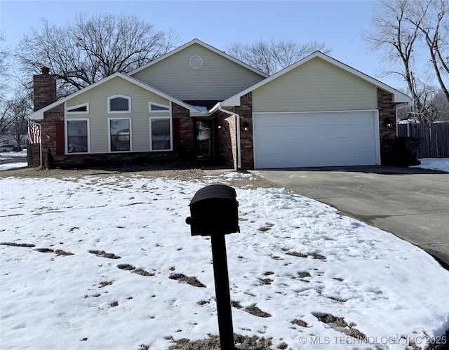 view of front of home featuring a garage