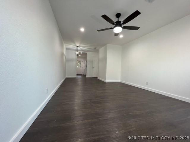 unfurnished room with dark wood-type flooring, recessed lighting, baseboards, and ceiling fan