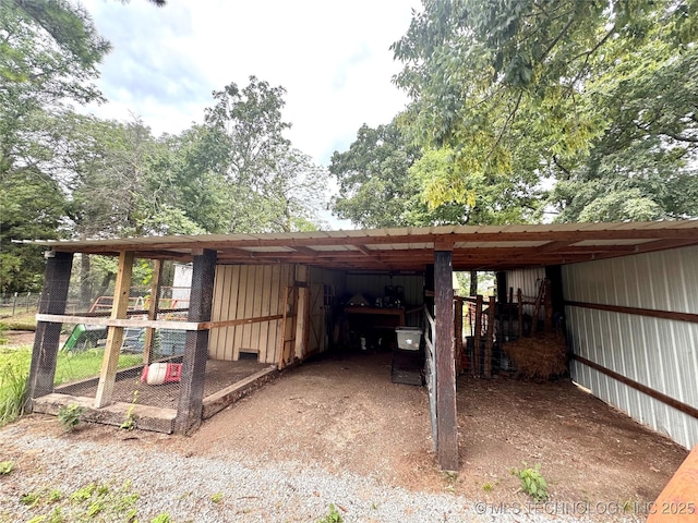 7750 River Ridge Rd, Muskogee, OK 74403 - view of pole building with a carport