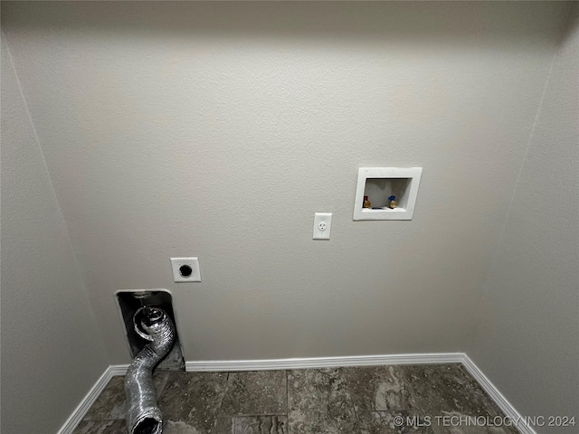 clothes washing area with electric dryer hookup and hookup for a washing machine