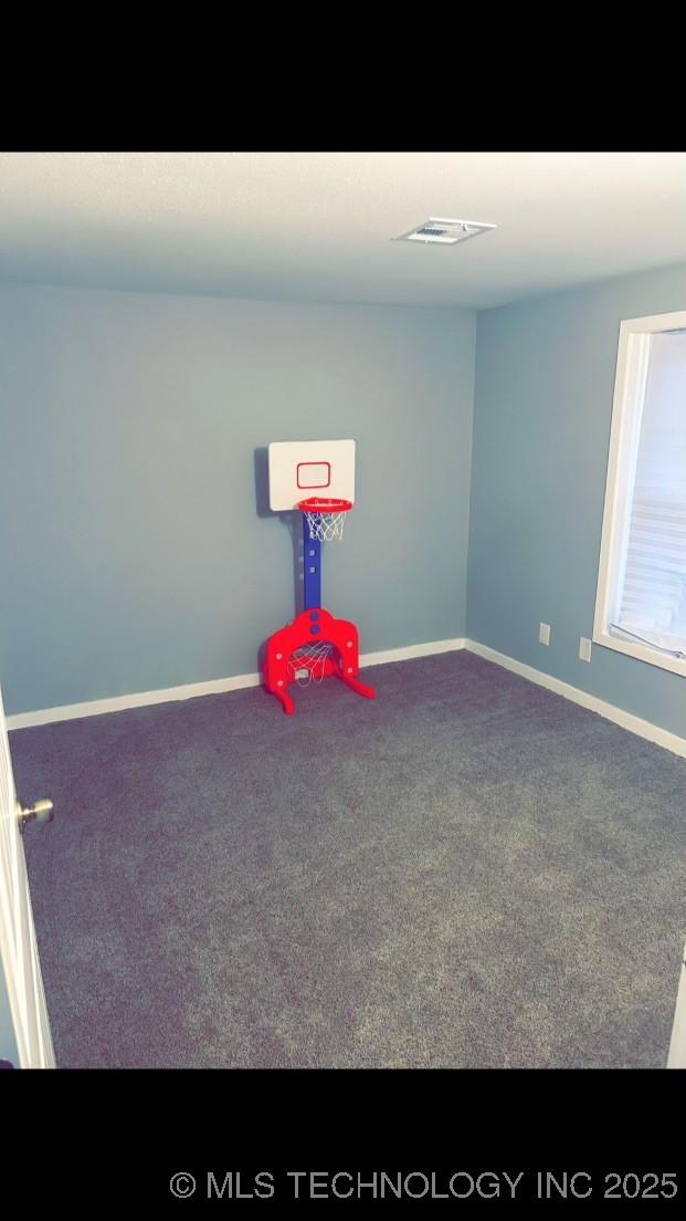 playroom featuring carpet flooring