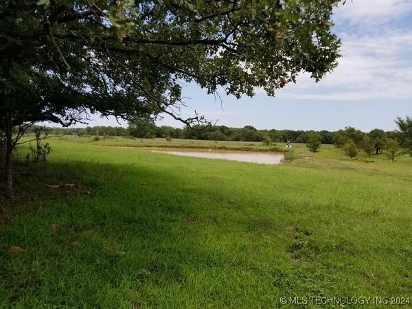 Listing photo 2 for 24975 W 305th Ave, Bristow OK 74010