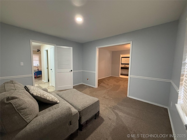 living room with carpet