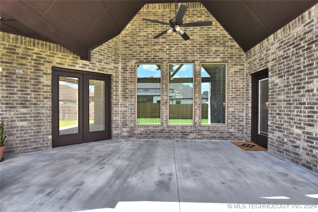 view of patio featuring ceiling fan