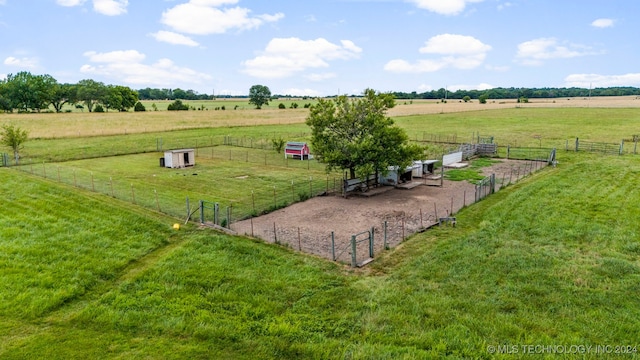 view of yard with a rural view