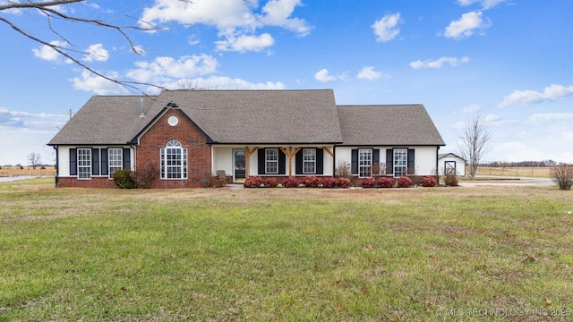 view of front of house with a front yard