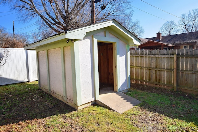 view of outbuilding