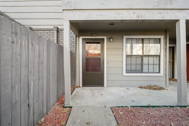 view of entrance to property