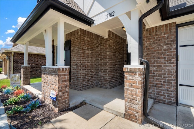 exterior space with a porch