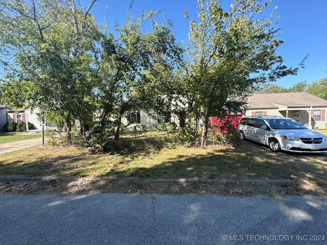 view of obstructed view of property