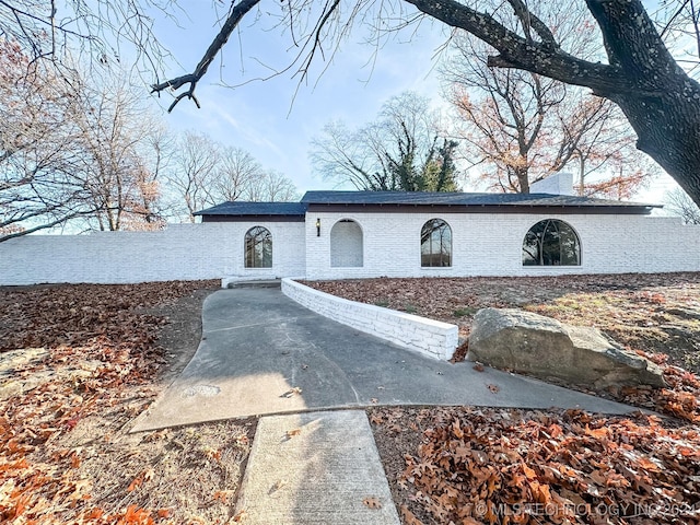 view of front of home