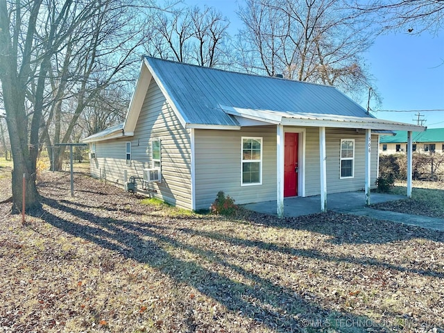 view of front of house