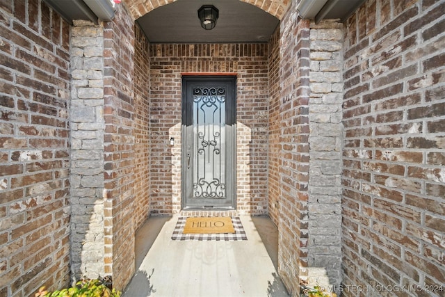 view of property entrance