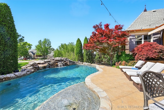 10616 S Forest Ave, Jenks, OK 74037 - view of outdoor pool