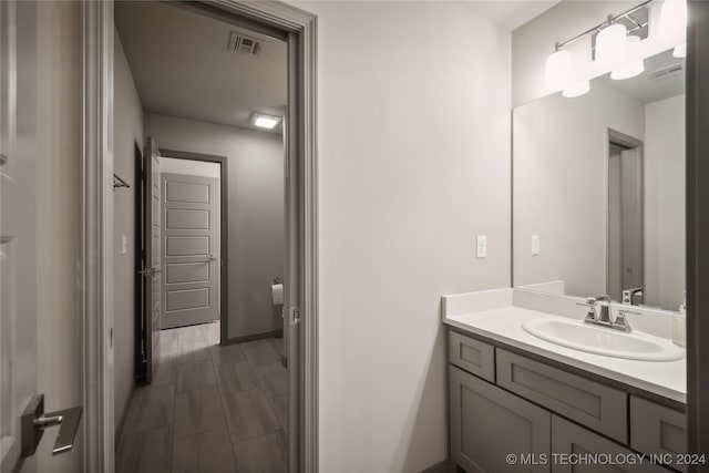 4255 S 173rd E Ave, Tulsa, OK 74134 - bathroom featuring vanity