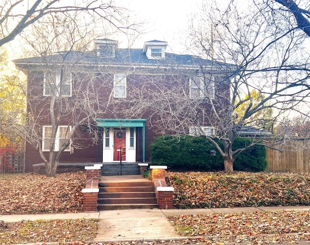 view of front facade with brick siding