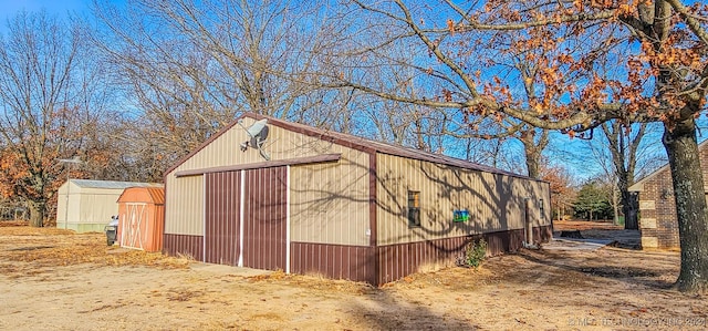 view of outdoor structure