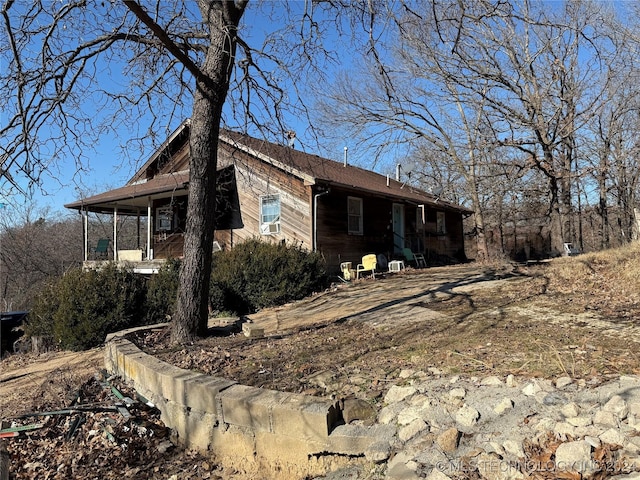 view of home's exterior