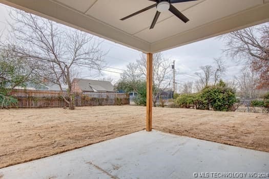 view of patio / terrace featuring ceiling fan