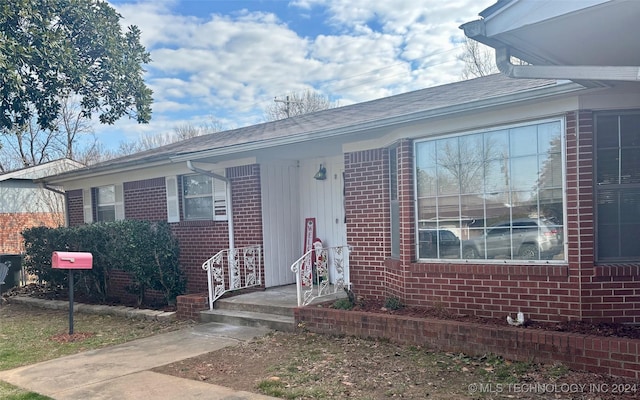 view of front of house