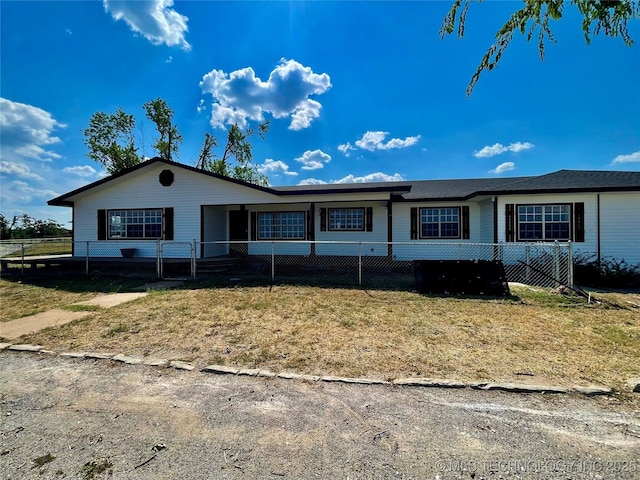 view of front of home