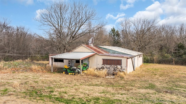 view of outdoor structure