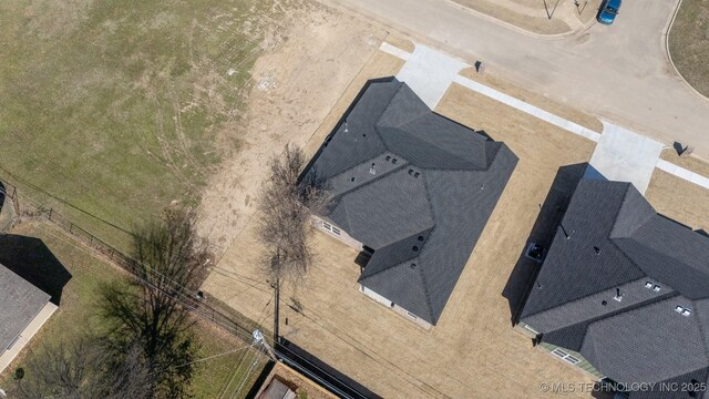 404 W 7th St, Dewey, OK 74029 - drone / aerial view