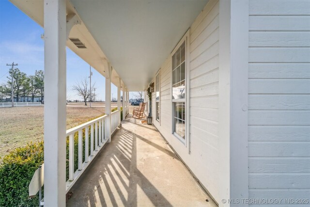 11818 N Harvard Ave, Skiatook, OK 74070 - view of covered porch
