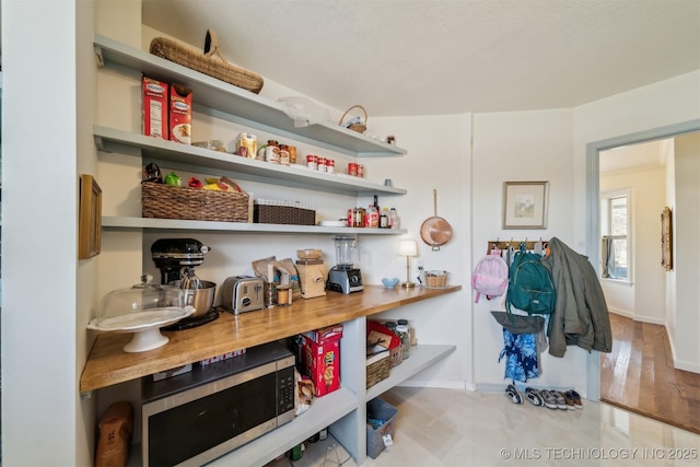 11818 N Harvard Ave, Skiatook, OK 74070 - view of storage area