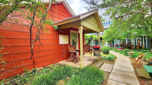 view of patio / terrace featuring a porch